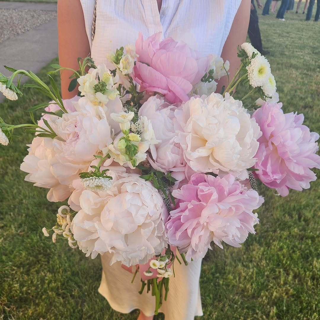 Garden rose arrangement